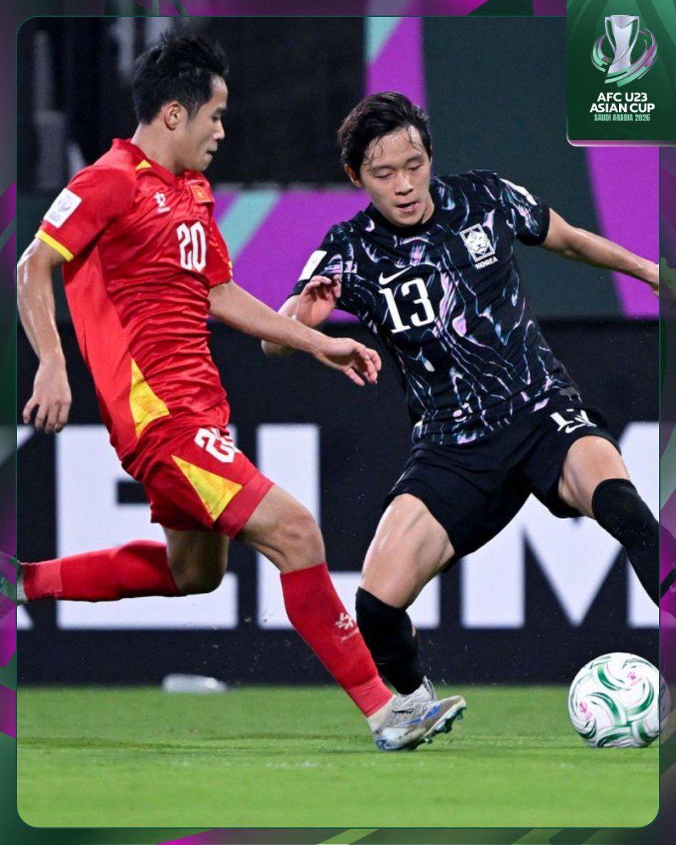 世界杯官方app下载中心-耻辱！韩国多打1人轰32脚仍输越南 门将7次扑点全猜错 韩媒：灾难
